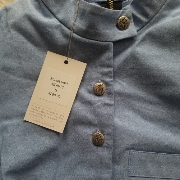Shuurt shirt, long sleeve button down Top - Picture 2 of 6